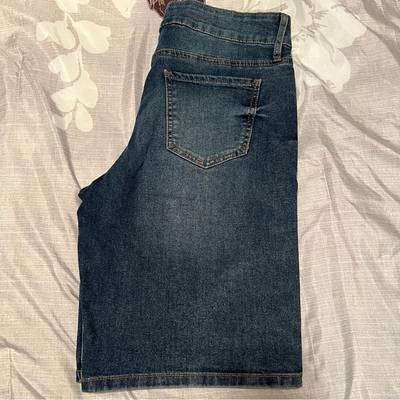 Copper Flash Women Denim Bermuda Shorts. - Picture 6 of 9